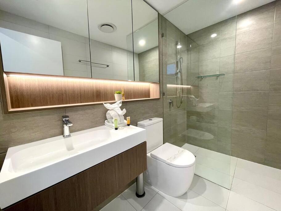 Brand New Luxury Oceanview 2beds Apt 40f *